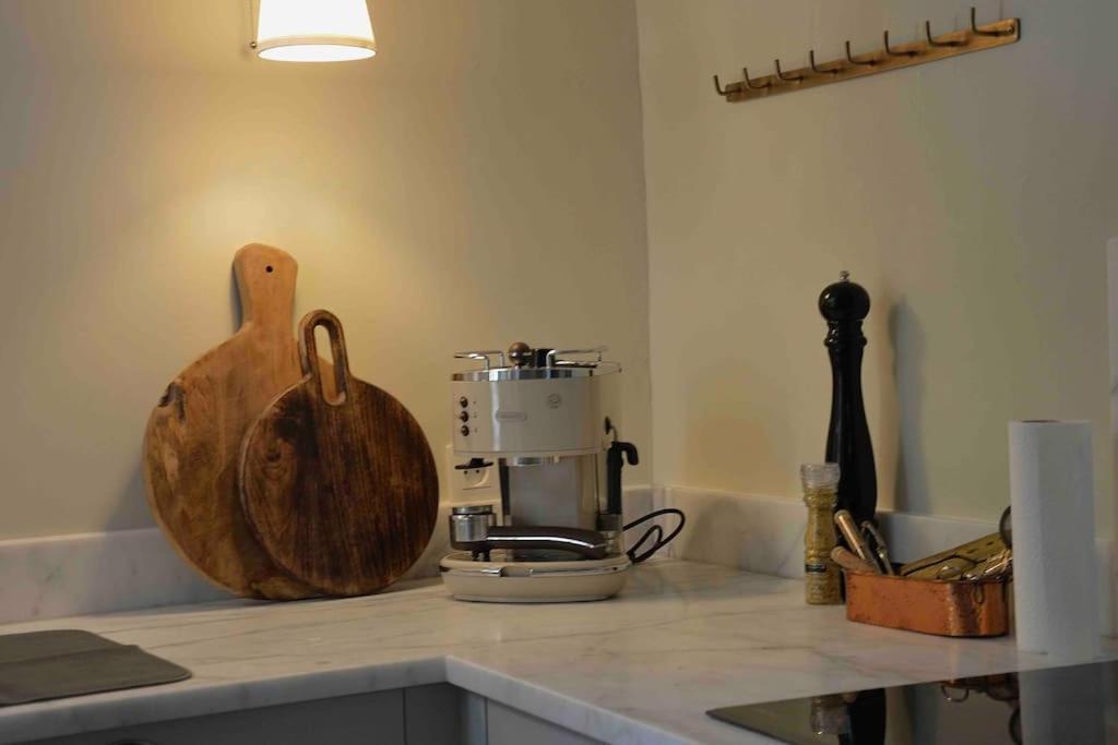 La Loge Familiale: 110M2, Place Rose Goudard, Ac LʼIsle-sur-la-Sorgue Exteriér fotografie